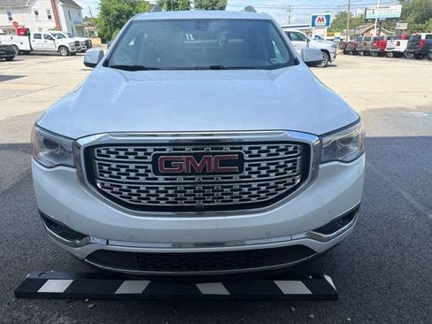 Used 2017 GMC Acadia Denali w/ Technology Package AWD/4WD image 7