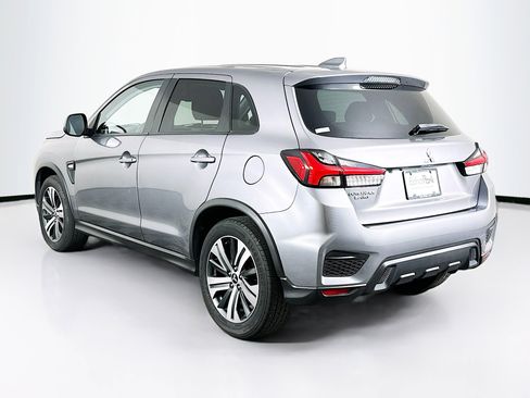 Used 2021 Mitsubishi Outlander Sport ES FWD image 5