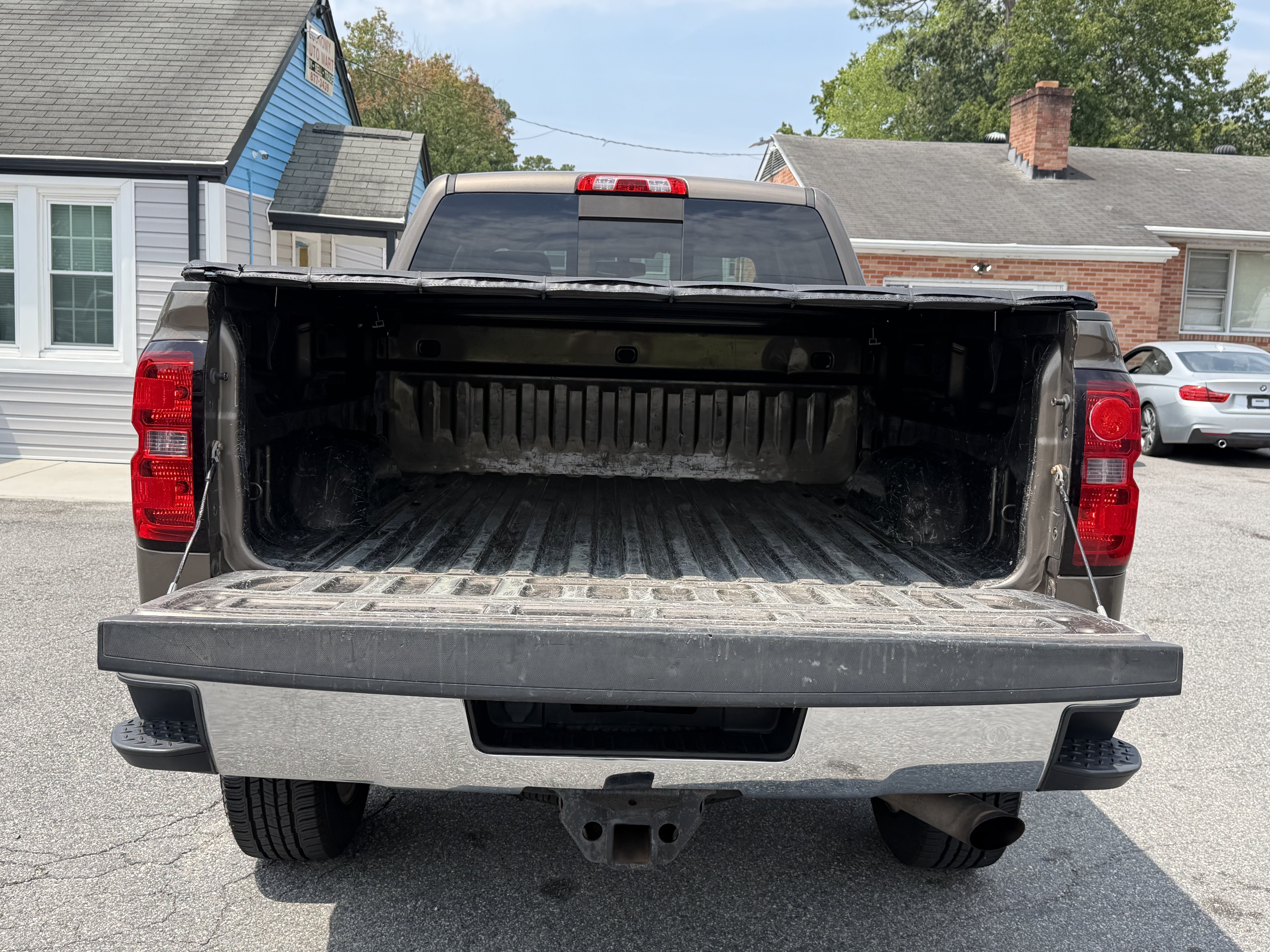 Used 2015 Chevrolet Silverado 2500 LTZ w/ Z71 Package, Off-Road AWD/4WD image 8