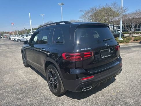 New 2026 Mercedes-Benz GLB 250 image 4