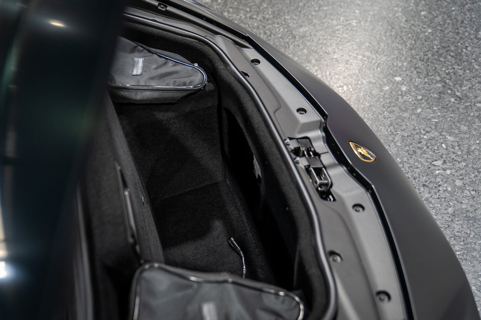 Used 2018 Lamborghini Huracan Performante AWD/4WD image 55
