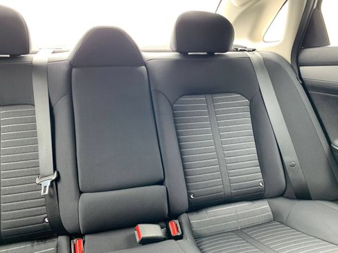Used 2025 Kia K5 LXS FWD image 37