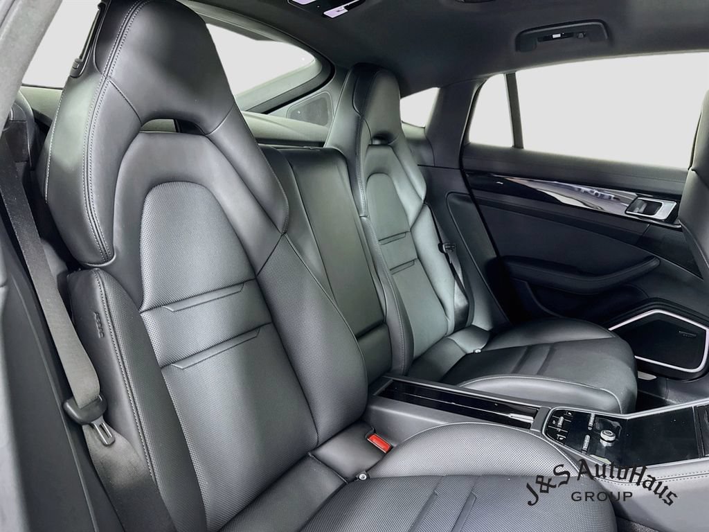 Used 2023 Porsche Panamera 4S w/ Premium Package AWD/4WD image 35