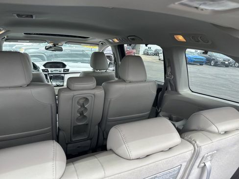 Used 2017 Honda Odyssey EX-L image 11