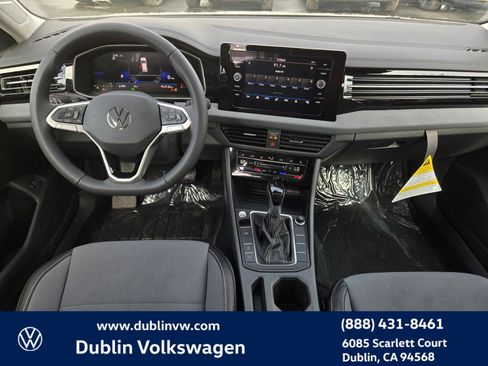 New 2026 Volkswagen Jetta SE image 12