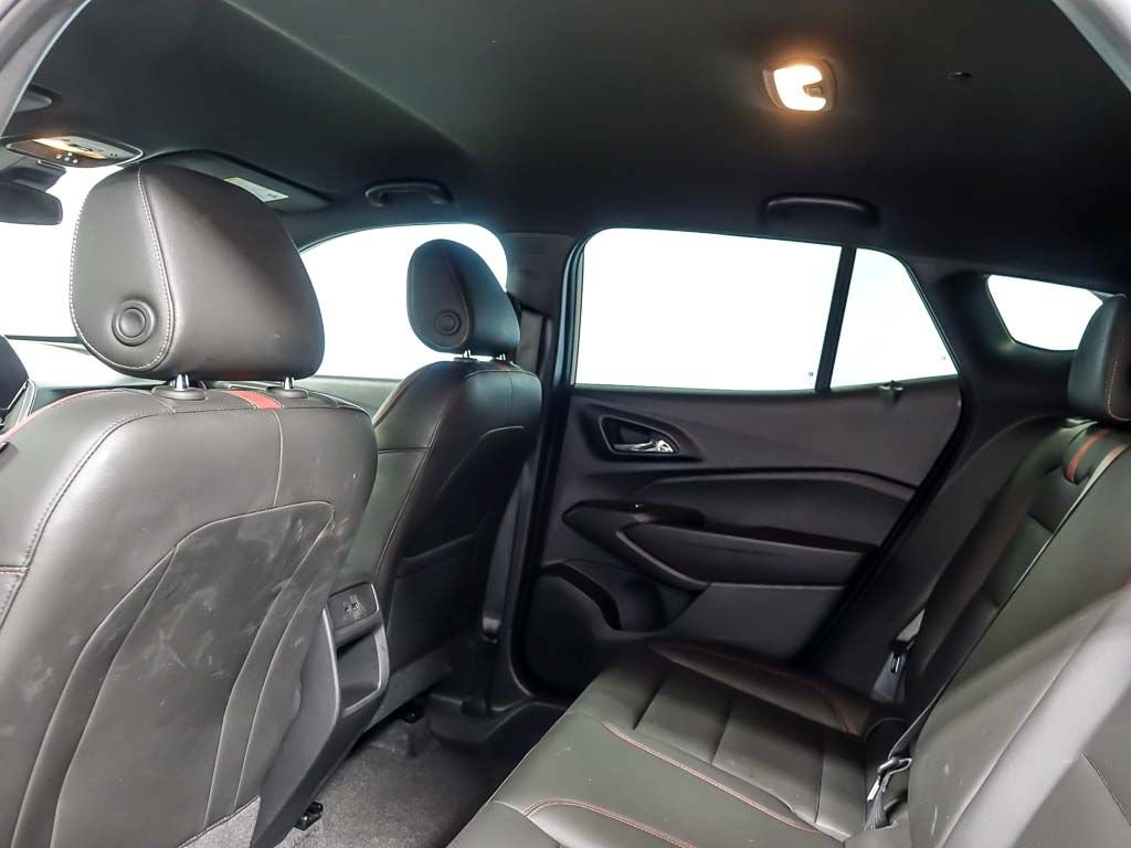 Used 2025 Chevrolet Trax RS w/ Driver Confidence Package FWD image 12