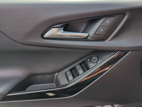 Used 2025 Chevrolet Equinox LT w/ Convenience Package II FWD image 23