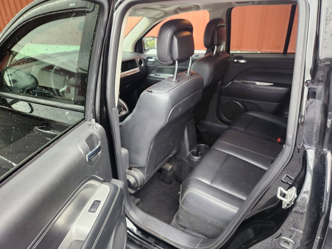 Used 2015 Jeep Compass High Altitude AWD/4WD image 13