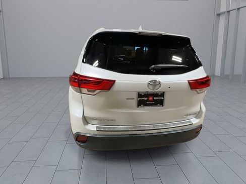 Used 2017 Toyota Highlander XLE w/ Protection Package #3 image 7