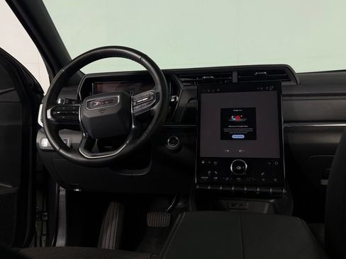 Used 2025 GMC Terrain Elevation AWD/4WD image 14