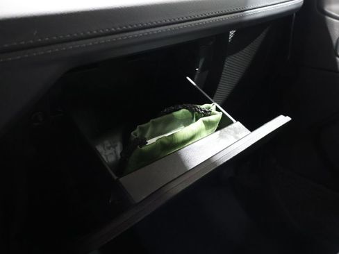 Used 2024 Jeep Wrangler Unlimited Rubicon w/ Convenience Group image 29