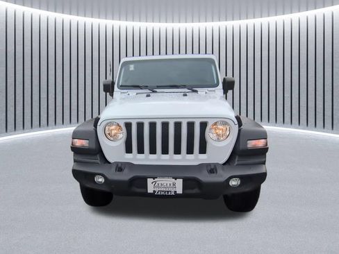 Used 2020 Jeep Wrangler Unlimited Sport S AWD/4WD image 2