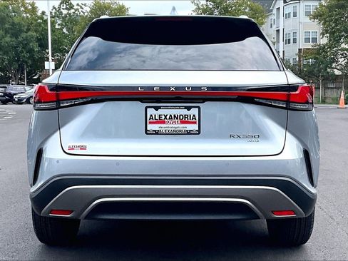 Used 2023 Lexus RX 350 Premium w/ Accessory Package AWD/4WD image 4