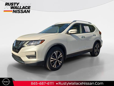 Used 2020 Nissan Rogue SV w/ Premium Package FWD image 1