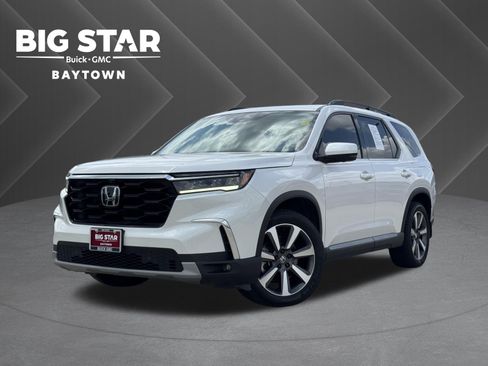 Used 2025 Honda Pilot Elite image 1