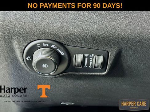 New 2026 Jeep Compass Limited w/ Sun, Sound & Navigation Group image 13