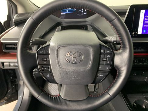 Used 2024 Toyota Prius Prime image 7