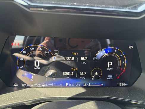 Used 2024 Chevrolet Colorado LT w/ LT Convenience Package AWD/4WD image 15