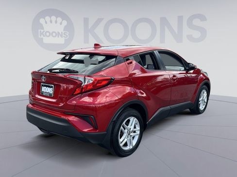 Used 2020 Toyota C-HR LE FWD image 7