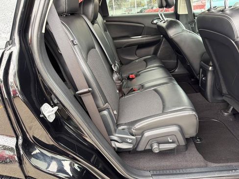 Used 2014 Dodge Journey Crossroad w/ Flexible Seating Group AWD/4WD image 10
