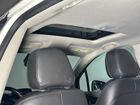 Used 2015 Buick Encore Leather w/ Experience Buick Package FWD image 22