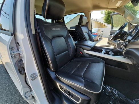 Used 2021 RAM 1500 Laramie AWD/4WD image 24