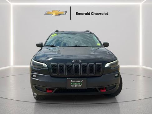 Used 2019 Jeep Cherokee Trailhawk w/ Comfort & Convenience Group AWD/4WD image 4