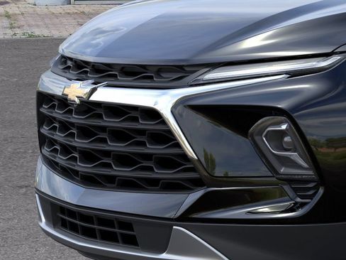 New 2026 Chevrolet Blazer LT FWD image 13