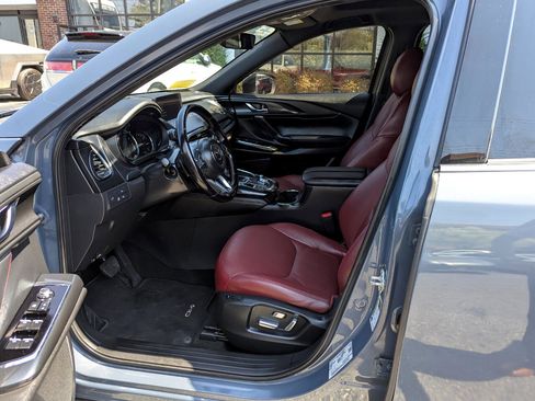 Used 2023 MAZDA CX-9 Carbon Edition image 13