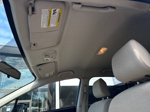 Used 2014 Subaru Crosstrek 2.0i Premium image 23