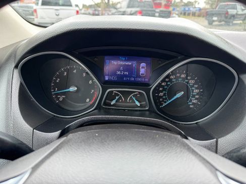Used 2012 Ford Focus SE image 24
