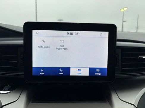 Used 2021 Ford Explorer XLT image 14