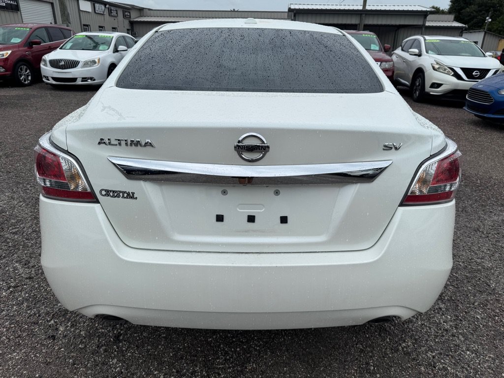 Used 2015 Nissan Altima 2.5 SV FWD image 4