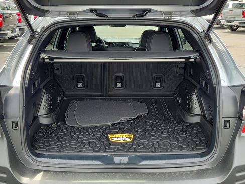 Used 2025 Subaru Outback Wilderness AWD/4WD image 8