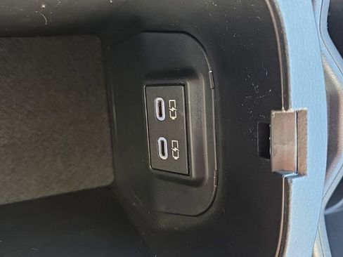 Used 2024 Toyota RAV4 XSE image 39