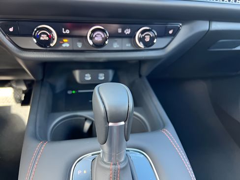 Certified 2026 Honda HR-V Sport image 21