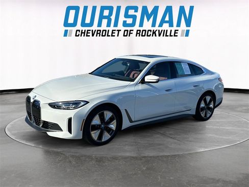 Used 2024 BMW i4 eDrive40 w/ Premium Package image 2