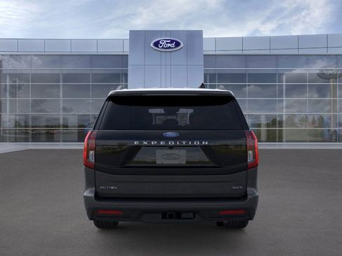 New 2025 Ford Expedition Max Active image 5