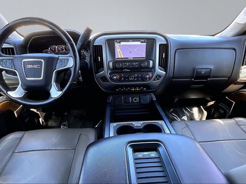 Used 2017 GMC Sierra 1500 SLT image 16