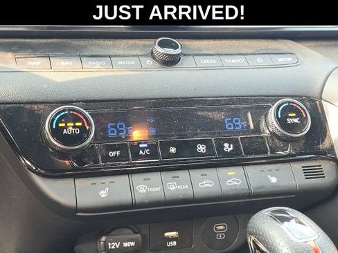 Certified 2025 Hyundai Elantra N Line FWD image 18
