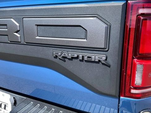 Used 2019 Ford F150 Raptor w/ Equipment Group 802A Luxury AWD/4WD image 25