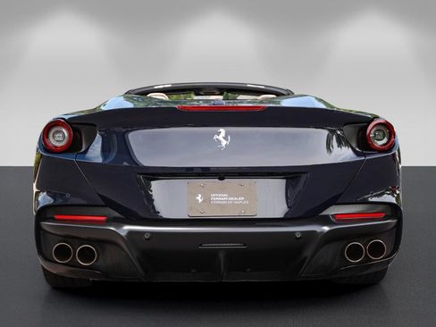 Certified 2022 Ferrari Portofino M RWD image 4