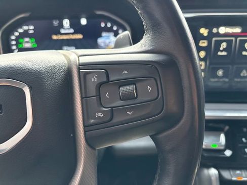 Used 2023 GMC Sierra 1500 Denali w/ Technology Package AWD/4WD image 21