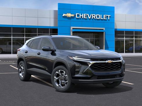 New 2026 Chevrolet Trax LT w/ LT Convenience Package FWD image 7