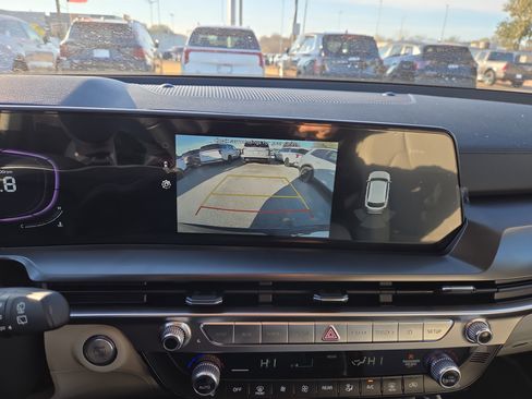 New 2025 Kia Telluride S image 12