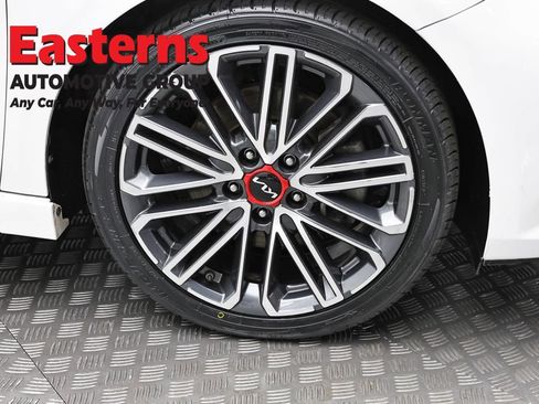 Used 2023 Kia Forte GT w/ GT2 Package FWD image 32
