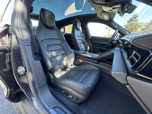 New 2026 Porsche Taycan image 29