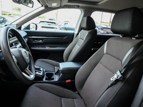 Used 2025 Honda CR-V EX image 23