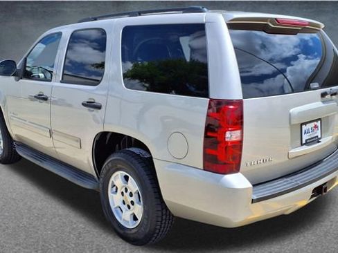 Used 2009 Chevrolet Tahoe LS RWD image 9
