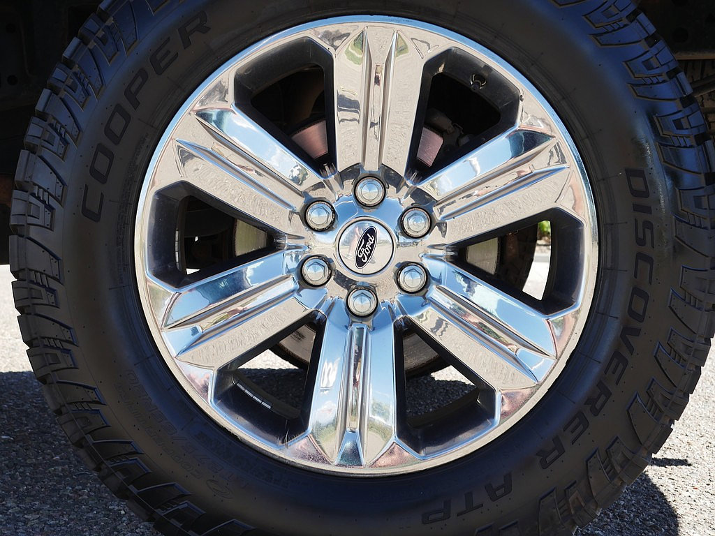 Used 2018 Ford F150 Lariat w/ Equipment Group 502A Luxury AWD/4WD image 79
